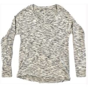 Lululemon Meant To Move Long Sleeve Shirt in Tiger Space Dye Black White